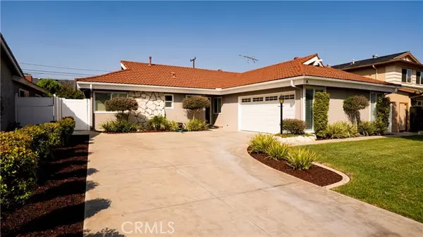 11671 Pine Street, Los Alamitos, CA 90720