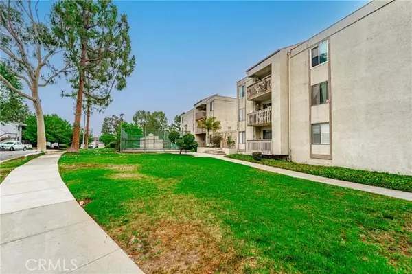 1640 Neil Armstrong St #206, Montebello, CA 90640