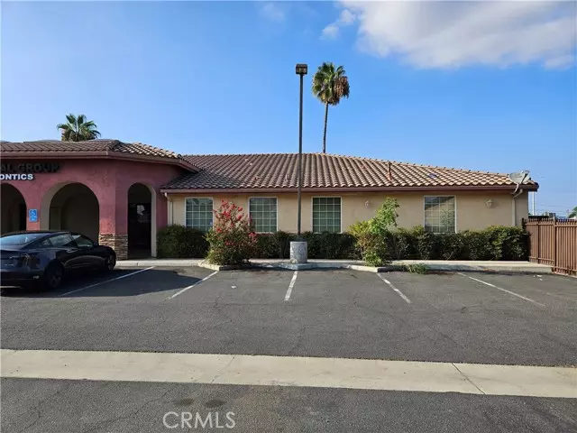 Perris, CA 92570,305 E 4th Street