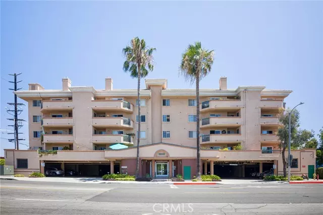 11410 Brookshire Avenue #211, Downey, CA 90241