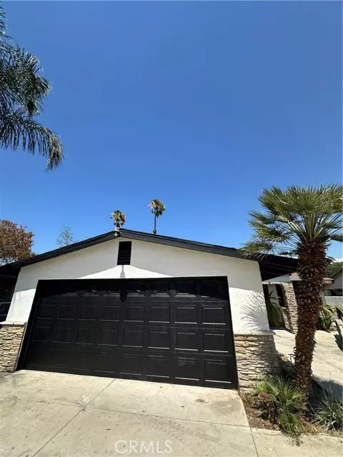 18378 10th Street, Bloomington, CA 92316