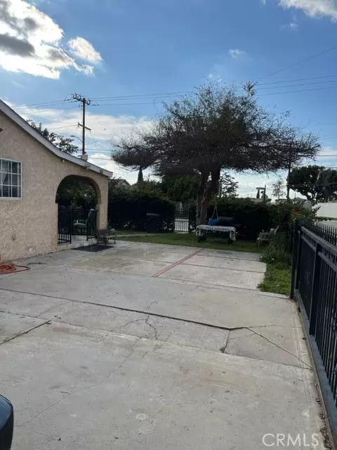 El Monte, CA 91733,9802 Cortada Street