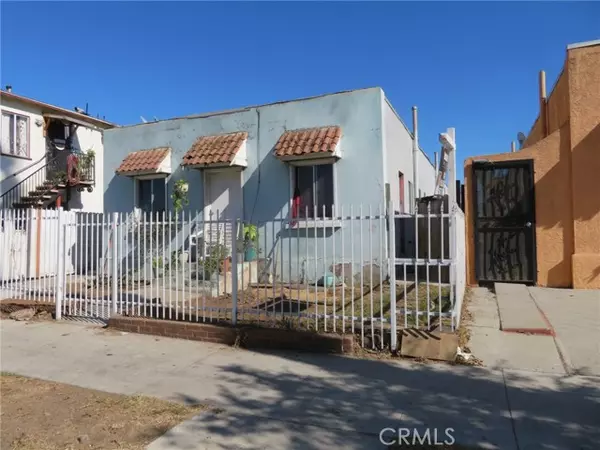 1636 Pacific Avenue, Long Beach, CA 90813