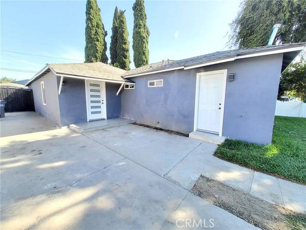 10800 San Miguel Avenue, Lynwood, CA 90262