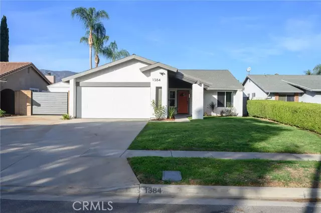 Corona, CA 92882,1384 Emerald Street