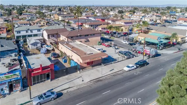 Los Angeles, CA 90044,10201 S Vermont Avenue