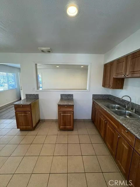 Long Beach, CA 90813,1137 7th #8