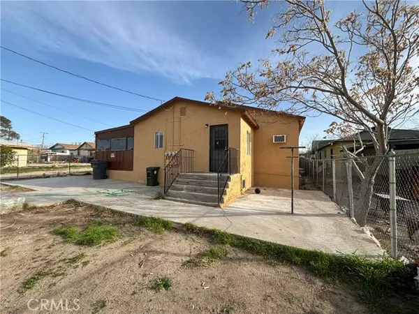 Barstow, CA 92311,609 E Fredricks Street