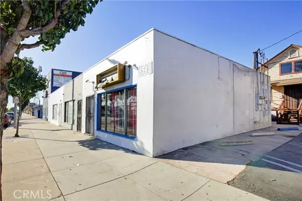 South Gate, CA 90280,8949 Atlantic Avenue