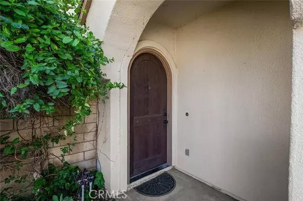 Valencia (santa Clarita), CA 91354,28301 Lobelia Lane