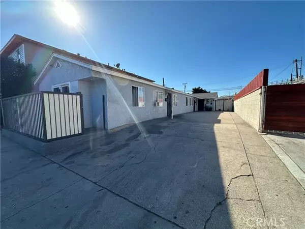 11509 Inglewood Avenue, Hawthorne, CA 90250