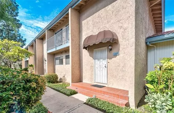 1239 Paseo Dorado #20, Fullerton, CA 92833