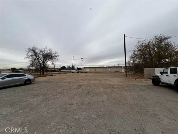 Hesperia, CA 92345,16297 Yucca Street