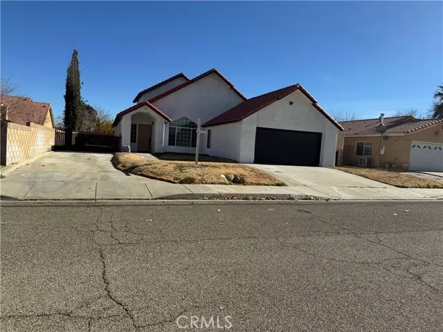 43638 Nicole Street, Lancaster, CA 93535