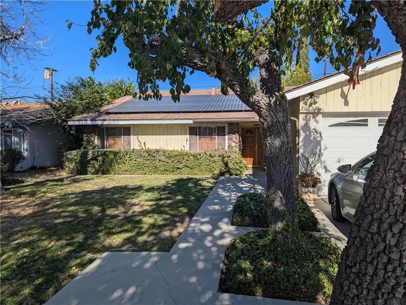 20637 Lemarsh Street, Chatsworth (los Angeles), CA 91311