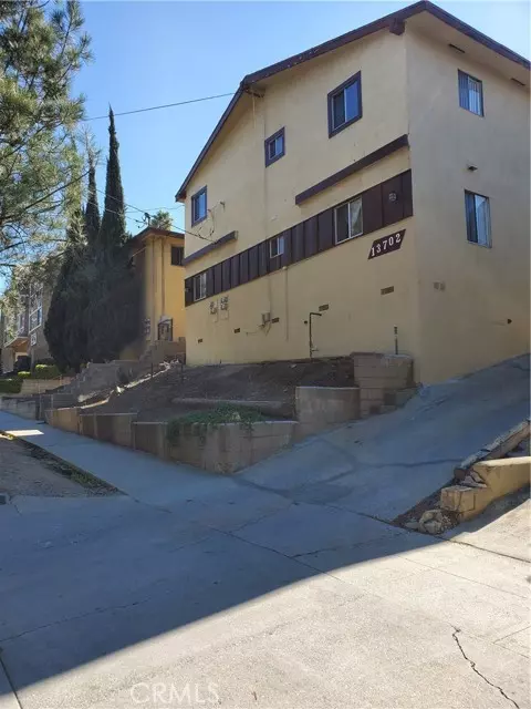 13702 Penn Street, Whittier, CA 90602