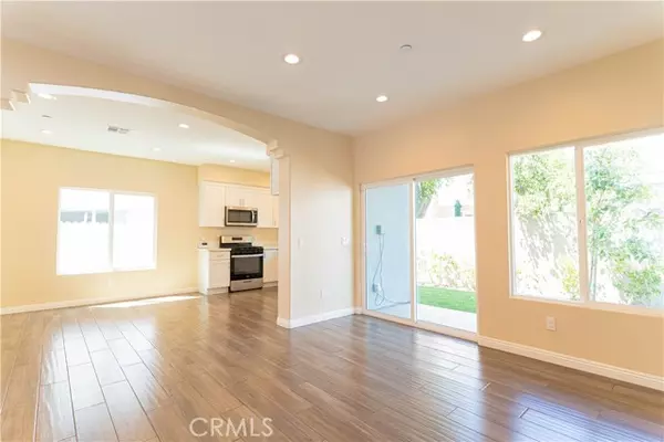 Panorama City (los Angeles), CA 91402,9246 Cedros Avenue #6