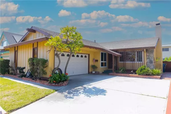 8471 Santa Margarita Lane, La Palma, CA 90623