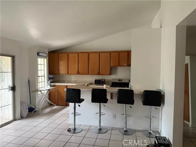 Paramount, CA 90723,7221 Petrol Street #6