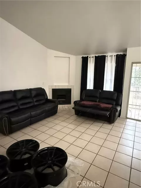 Paramount, CA 90723,7221 Petrol Street #6