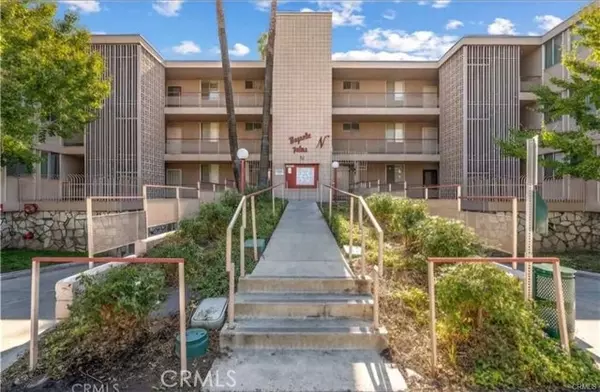 6979 Palm Court #126H, Riverside, CA 92506