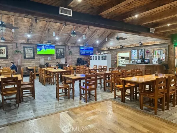 Huntington Park, CA 90255,7111 Pacific Boulevard
