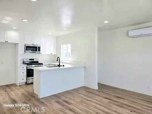 Los Angeles, CA 90002,1350 E 94th Street