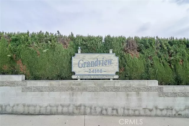 Lomita, CA 90717,24100 Pennsylvania Street #103