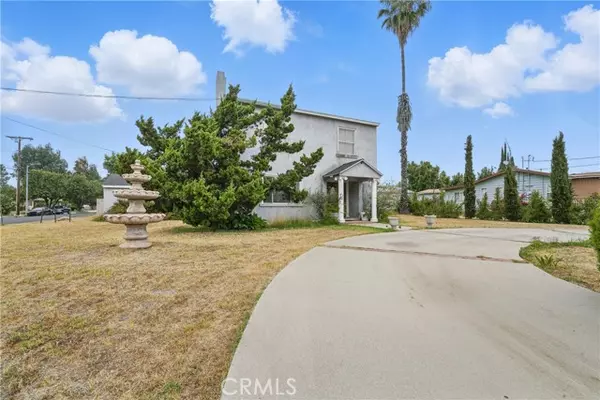 Panorama City (los Angeles), CA 91402,13321 Reedley Street