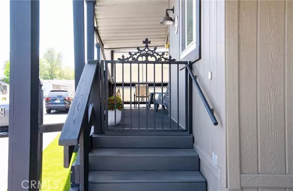 Placentia, CA 92870,161 E Orangethorpe Avenue #9