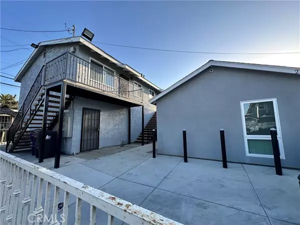 Long Beach, CA 90804,2598 E Spaulding Street #A