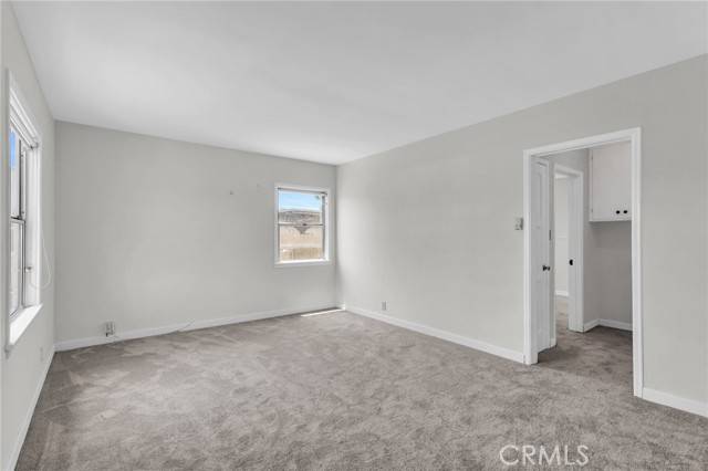 Compton, CA 90221,14403 S White Ave