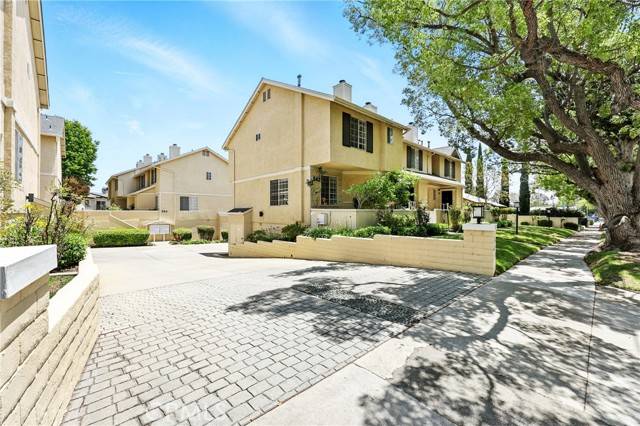 254 N Mar Vista Avenue #2, Pasadena, CA 91106
