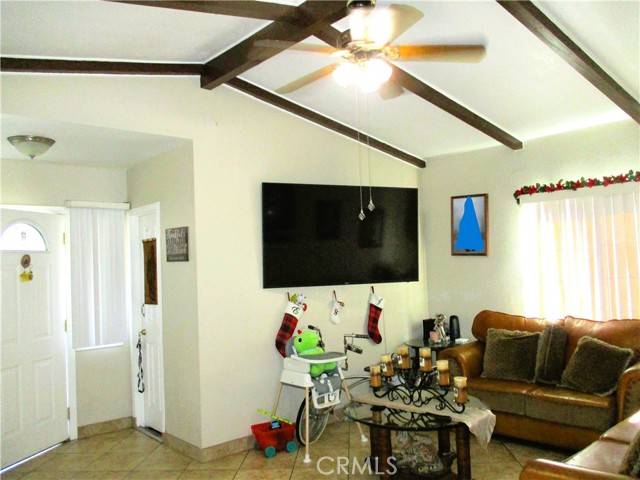 Long Beach, CA 90810,2713 E Monroe Street