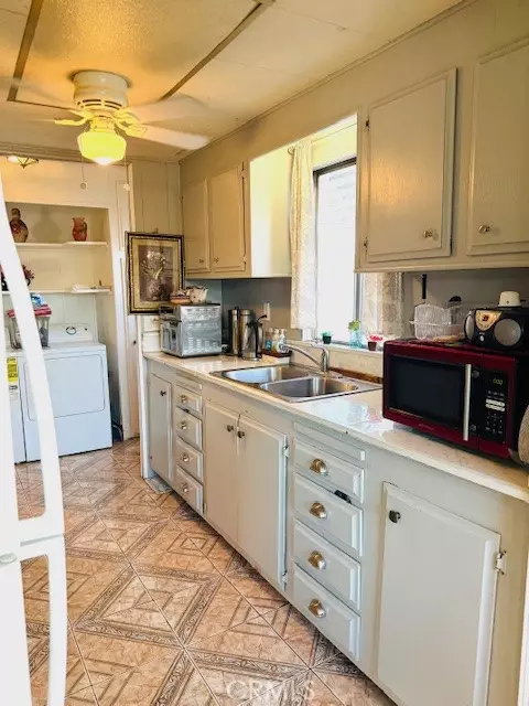 Paramount, CA 90723,16601 Garfield Avenue #110