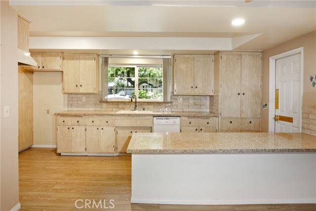 Whittier, CA 90605,13924 2nd Street