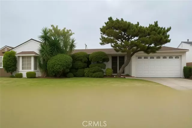 Inglewood, CA 90305,8900 S 4th Ave