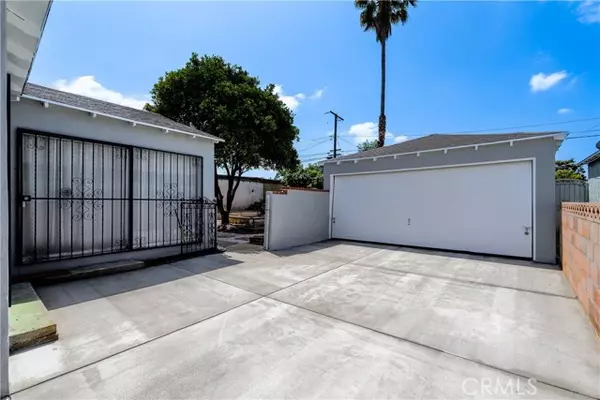 Compton, CA 90220,2408 W Corydon Street
