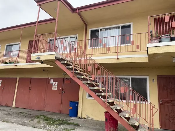 South Gate, CA 90280,2844 Ardmore Avenue