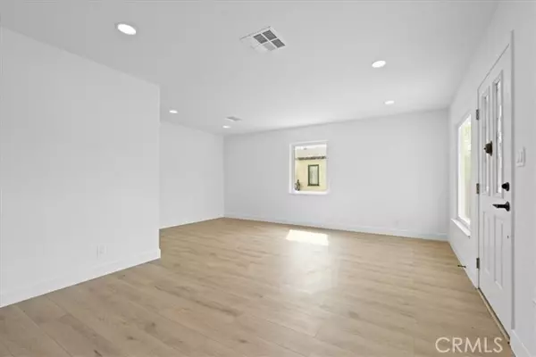 Rosemead, CA 91770,9063 Evansport Drive