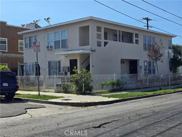 Compton, CA 90220,301 W Magnolia Street