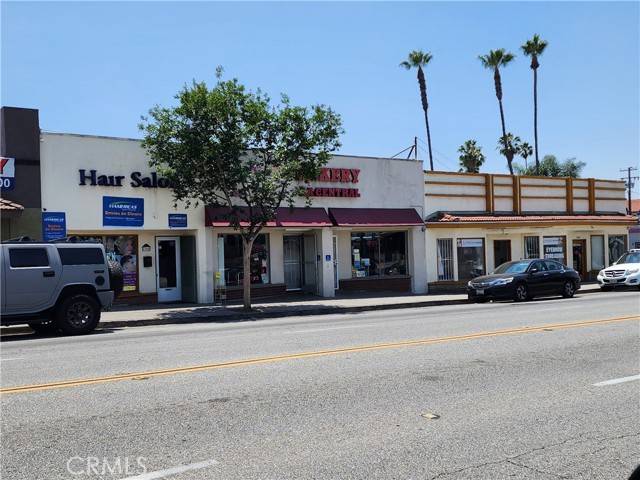 760 W La Habra Boulevard, La Habra, CA 90631