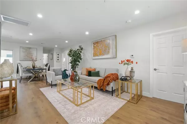 North Hollywood (los Angeles), CA 91605,8142 Vantage Ave