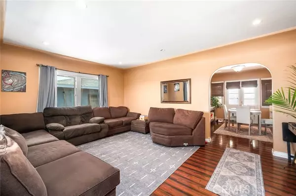 Los Angeles, CA 90063,1516 Kurtz Ave.