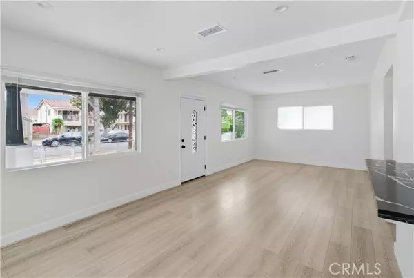 Montebello, CA 90640,236 S 5th Street
