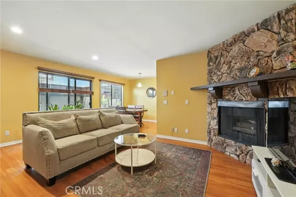 Van Nuys (los Angeles), CA 91401,6250 Fulton Avenue #104