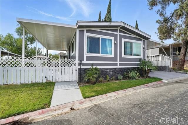 2851 S La Cadena #114, Colton, CA 92324