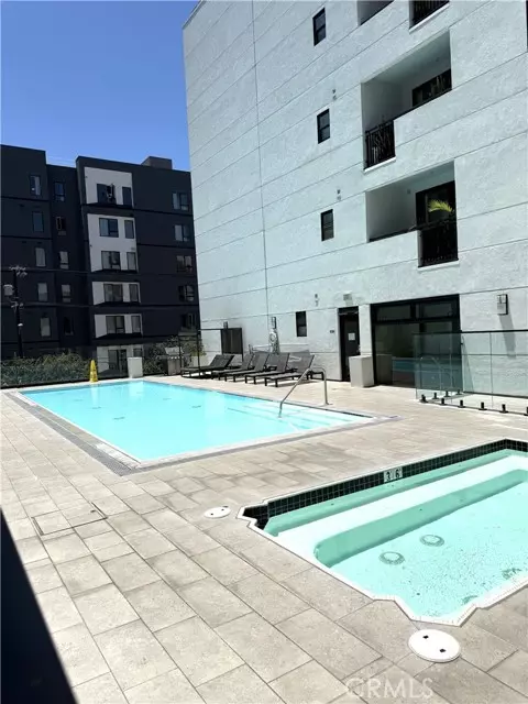 Los Angeles, CA 90017,1234 Wilshire Blvd #330