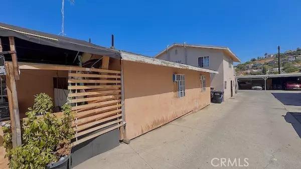 East Los Angeles, CA 90063,3844 Whiteside Street