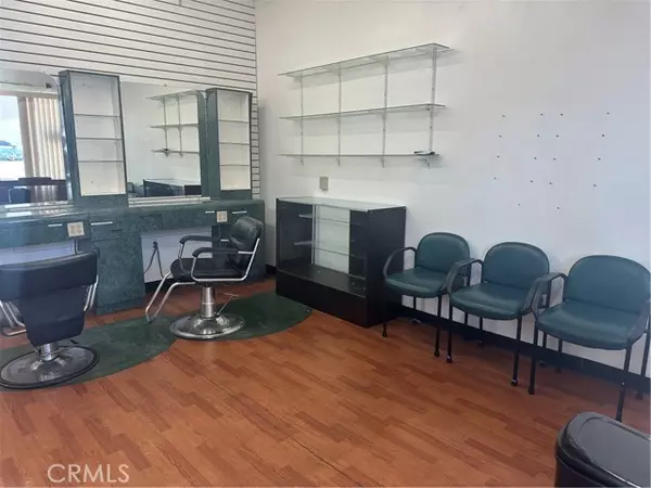 Lynwood, CA 90262,5003 Abbott Rd